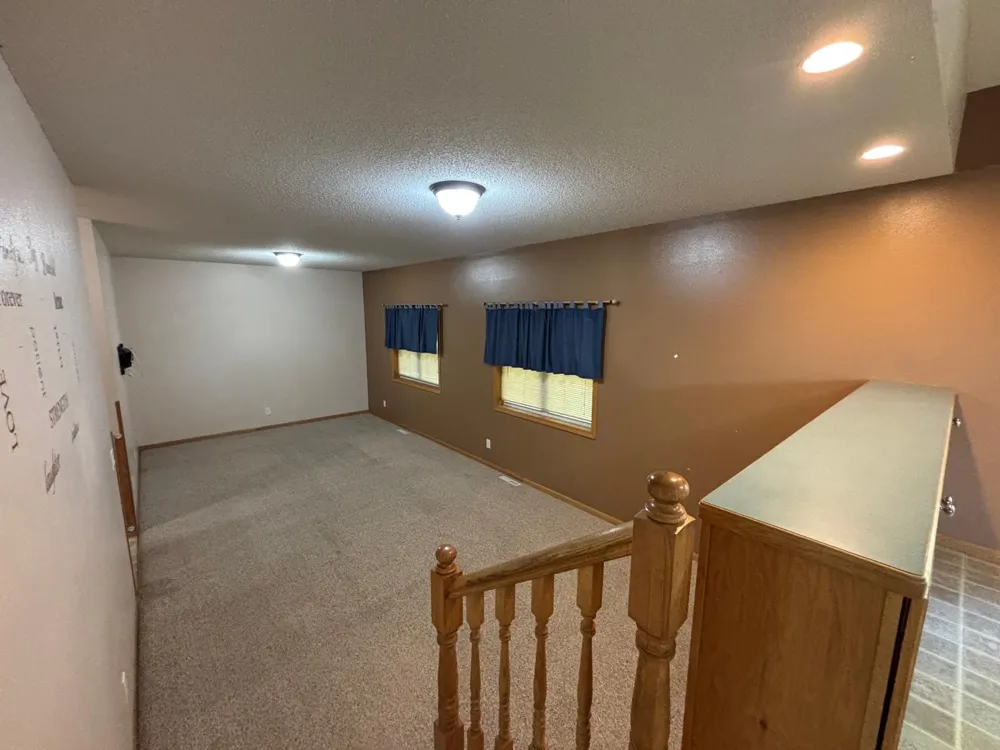 322 Oriole Avenue Thief River Falls, MN 56701