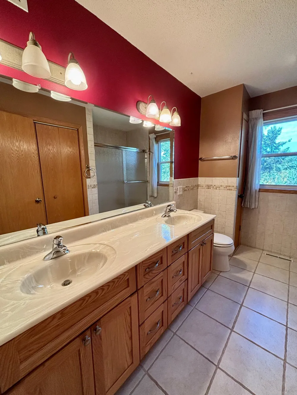 322 Oriole Avenue Thief River Falls, MN 56701