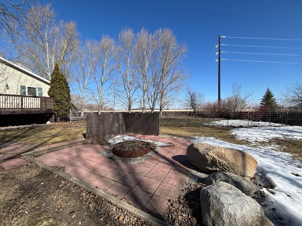 322 Oriole Avenue Thief River Falls, MN 56701