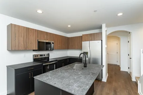 1113 Century Village Lane NE