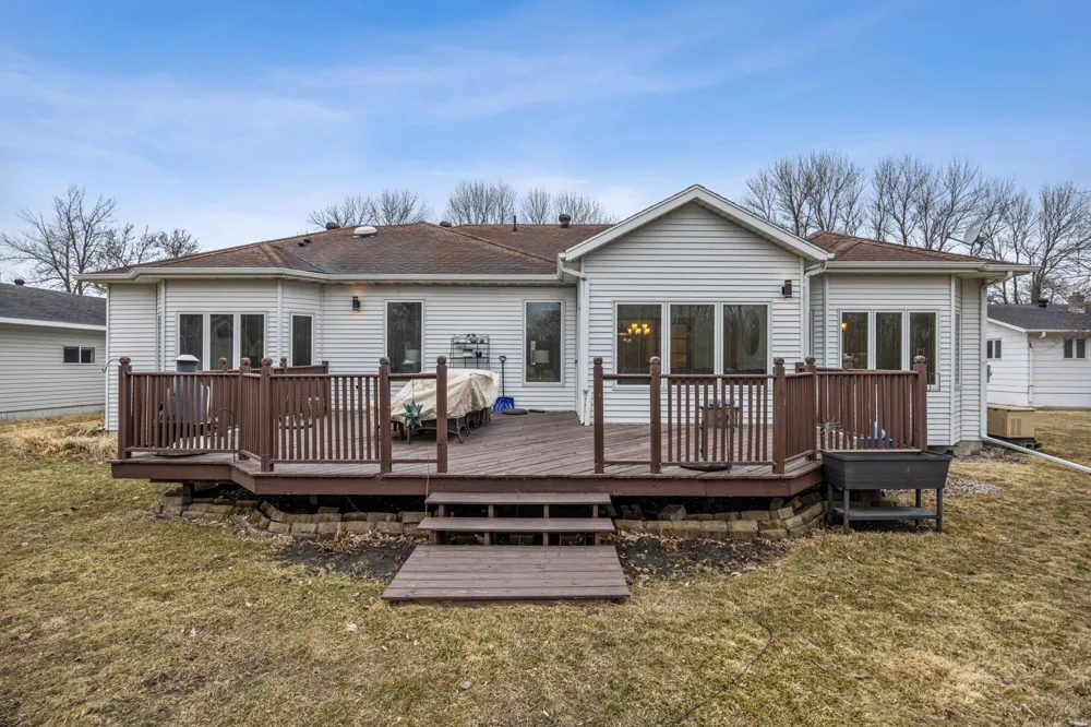 412 DAISY LANE Ada, MN 56510