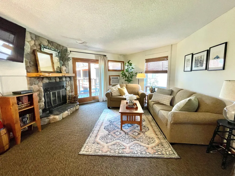 128 Bridge Run Lane #B Lutsen, MN 55612