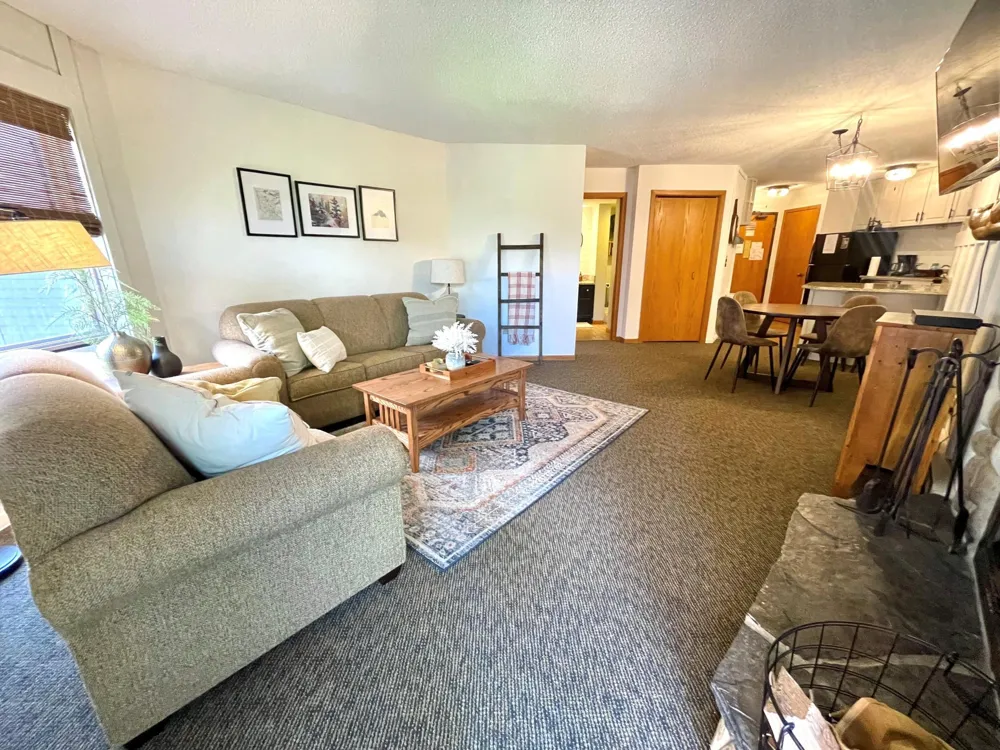 128 Bridge Run Lane #B Lutsen, MN 55612