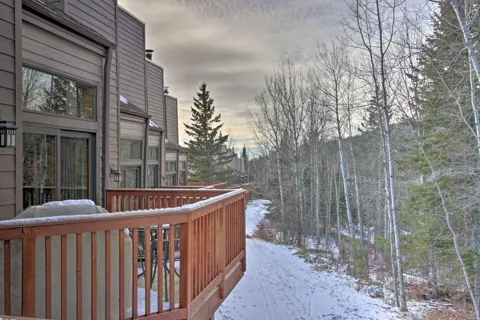 511 Moose Mountain Drive