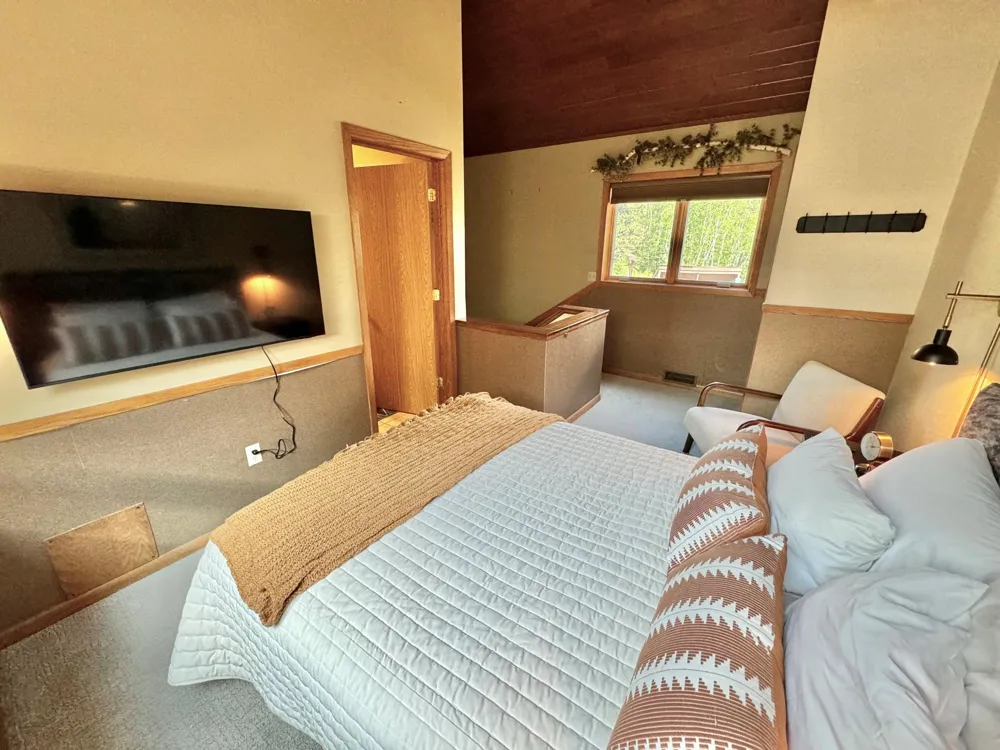 511 Moose Mountain Drive Tofte, MN 55615
