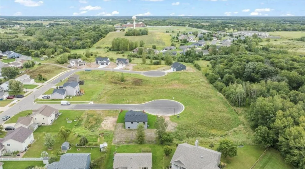 1136 29th Street NE Sauk Rapids, MN 56379