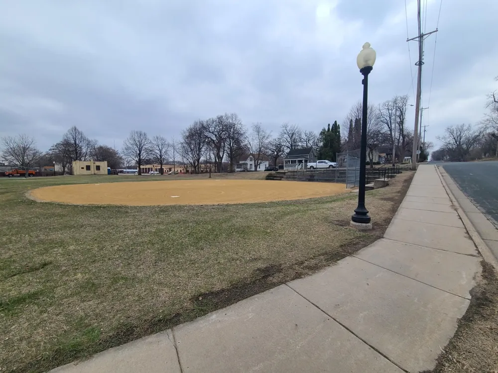 4XX Spring Street Hastings, MN 55033