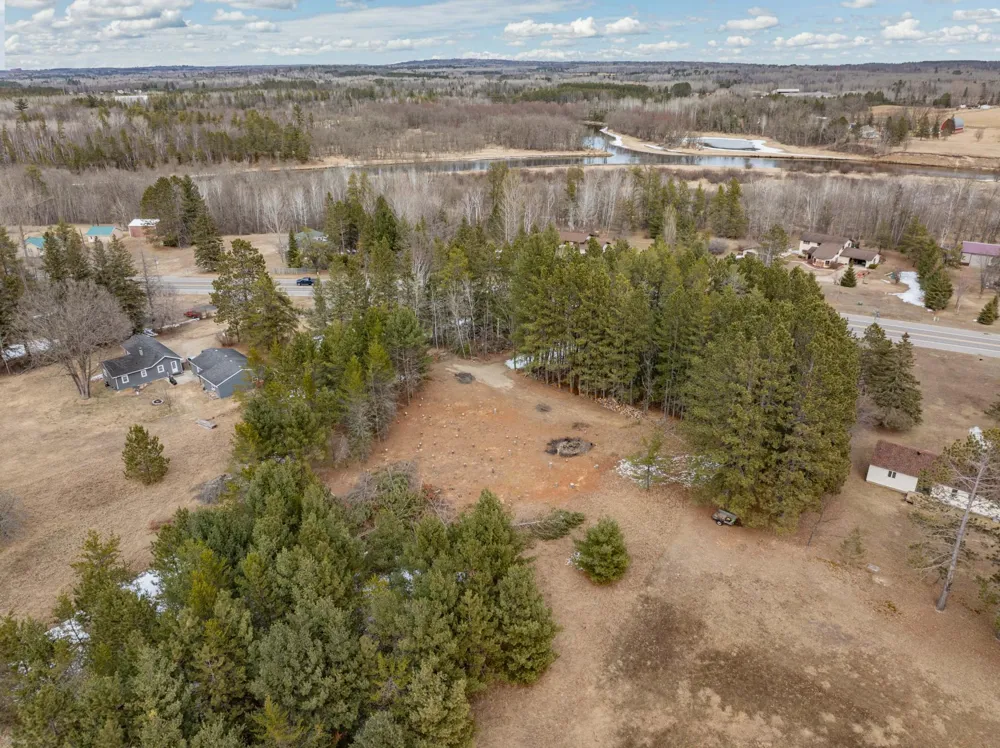 2976 River Road Grand Rapids, MN 55744