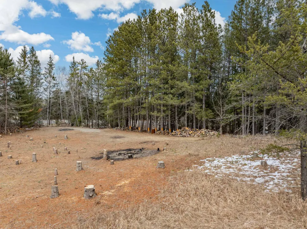 2976 River Road Grand Rapids, MN 55744