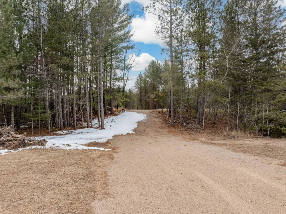 2976 River Road Grand Rapids, MN 55744