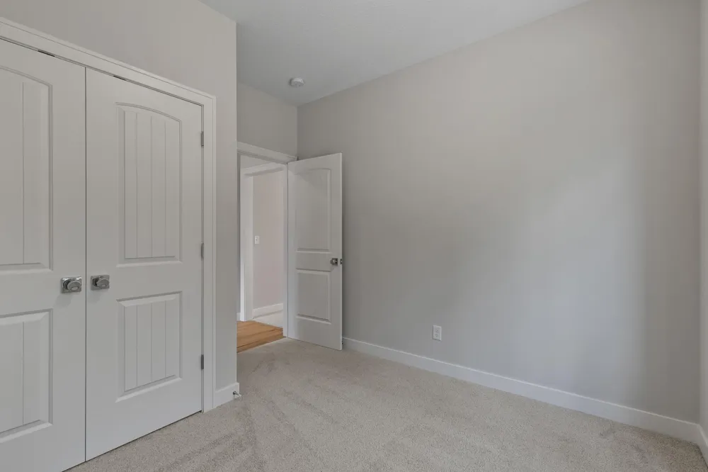 1574xx Kettle River Boulevard NE Columbus, MN 55025