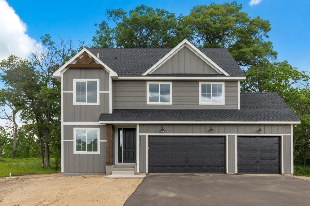 1574xx Kettle River Boulevard NE Columbus, MN 55025