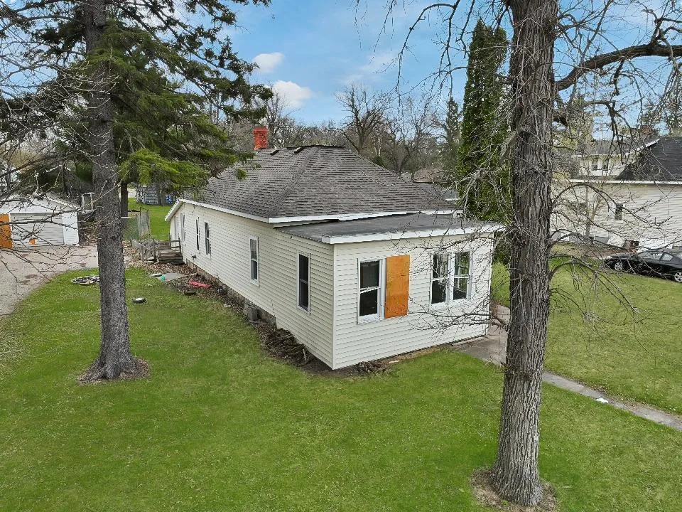 126 Tousley Avenue New York Mills, MN 56567