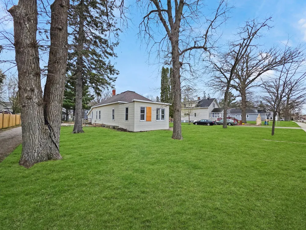 126 Tousley Avenue New York Mills, MN 56567