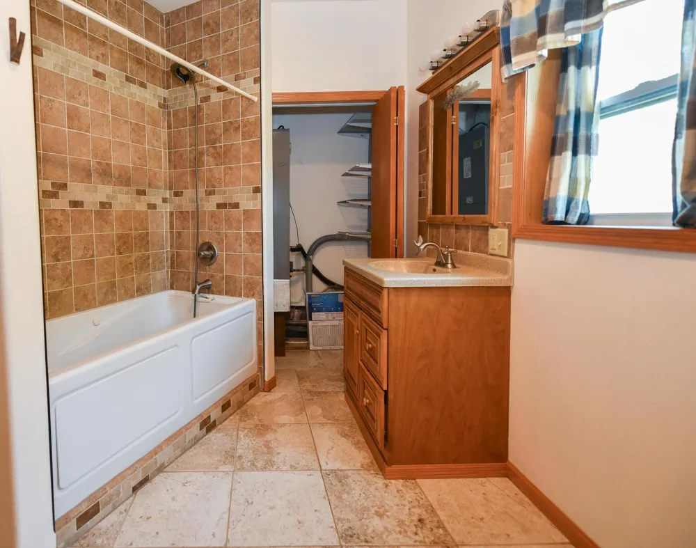 3562 106 AVENUE SE Sanborn, ND 58480