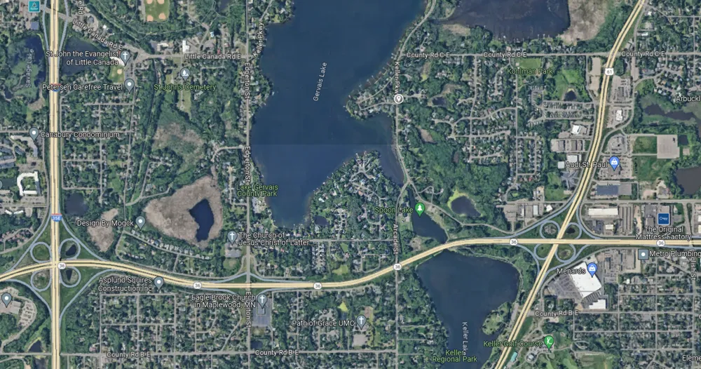 822 Palm Court North Saint Paul, MN 55109