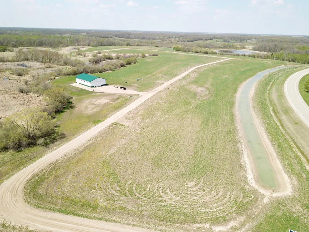 21 Lainey Lane NW Erskine, MN 56535