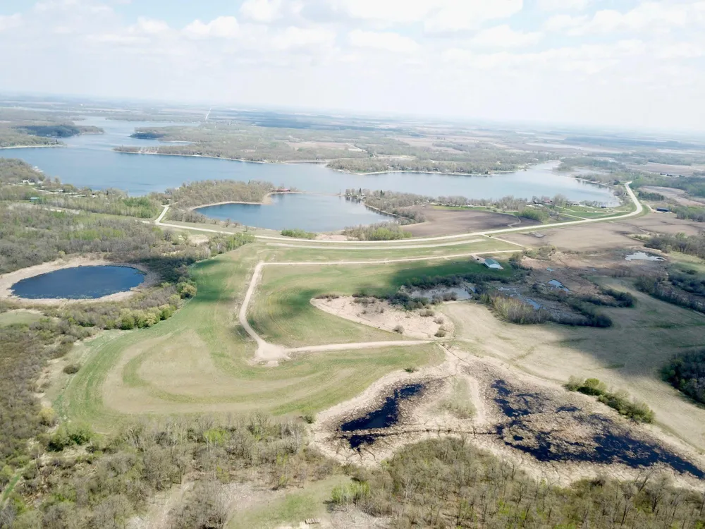 21 Lainey Lane NW Erskine, MN 56535