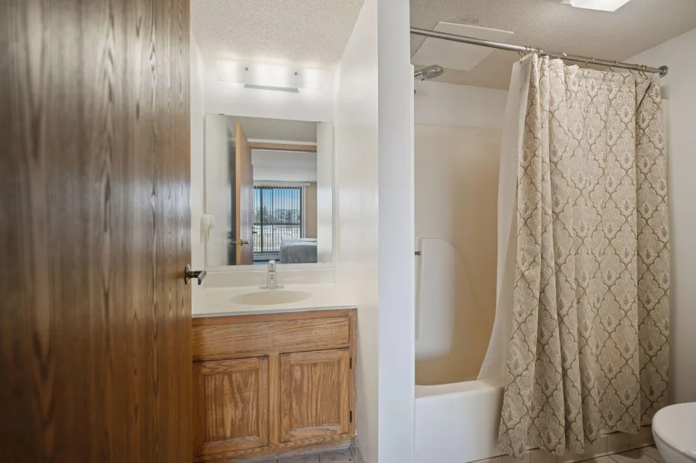 2601 Kenzie Terrace #330 Saint Anthony, MN 55418