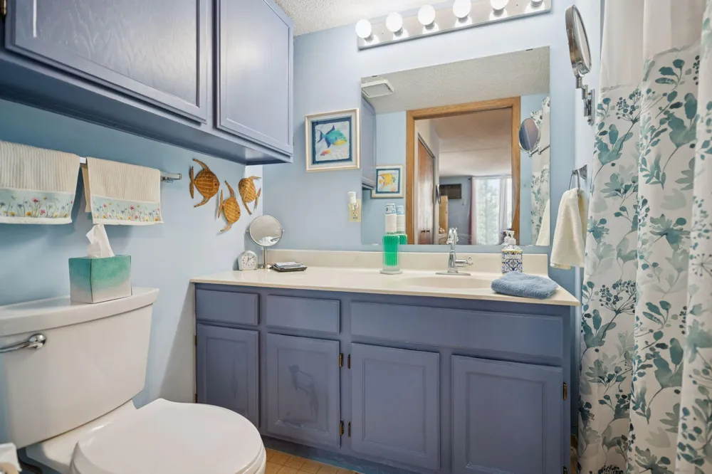 2601 Kenzie Terrace #330 Saint Anthony, MN 55418