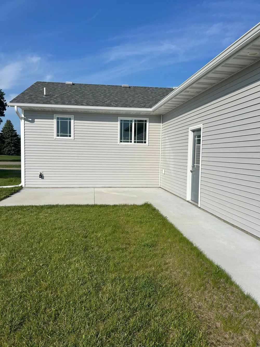 2008 Nelson Drive Thief River Falls, MN 56701