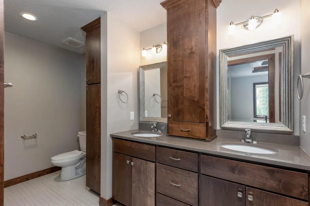 814 Pinnacle Path Mankato, MN 56001