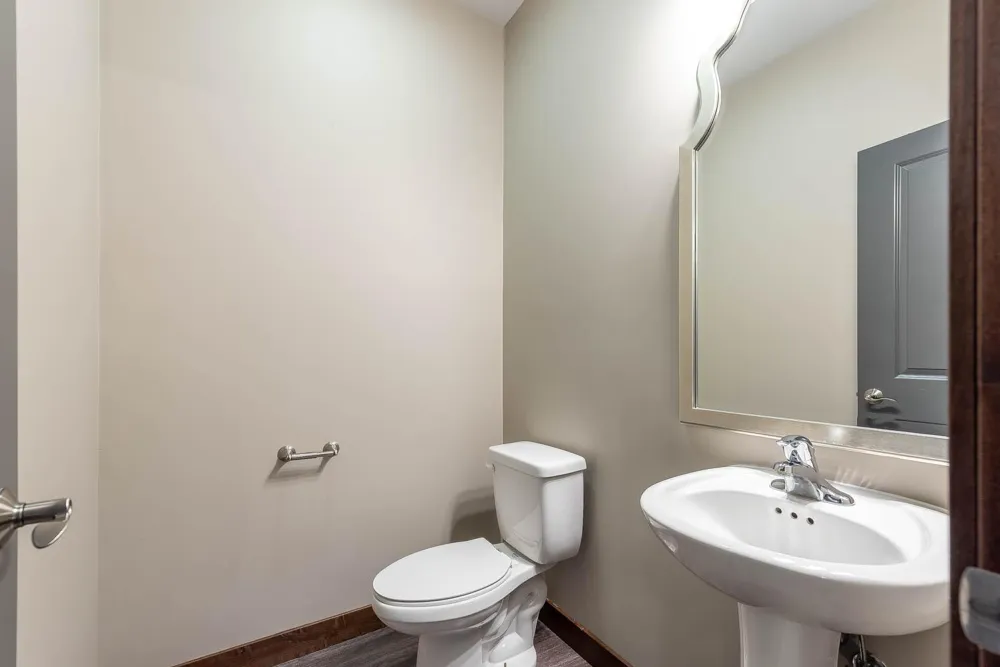 814 Pinnacle Path Mankato, MN 56001