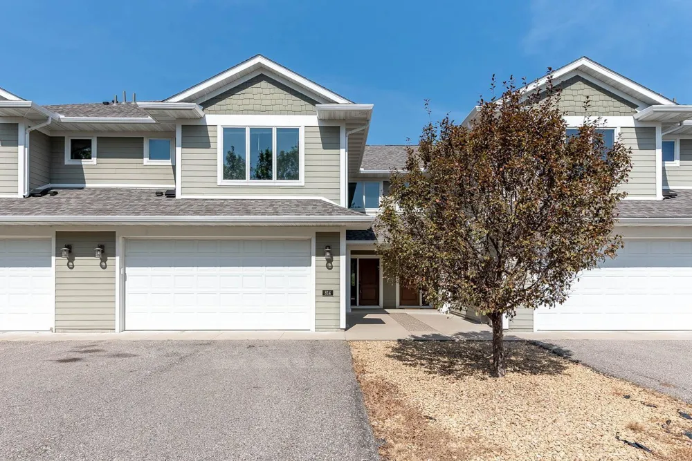 814 Pinnacle Path Mankato, MN 56001