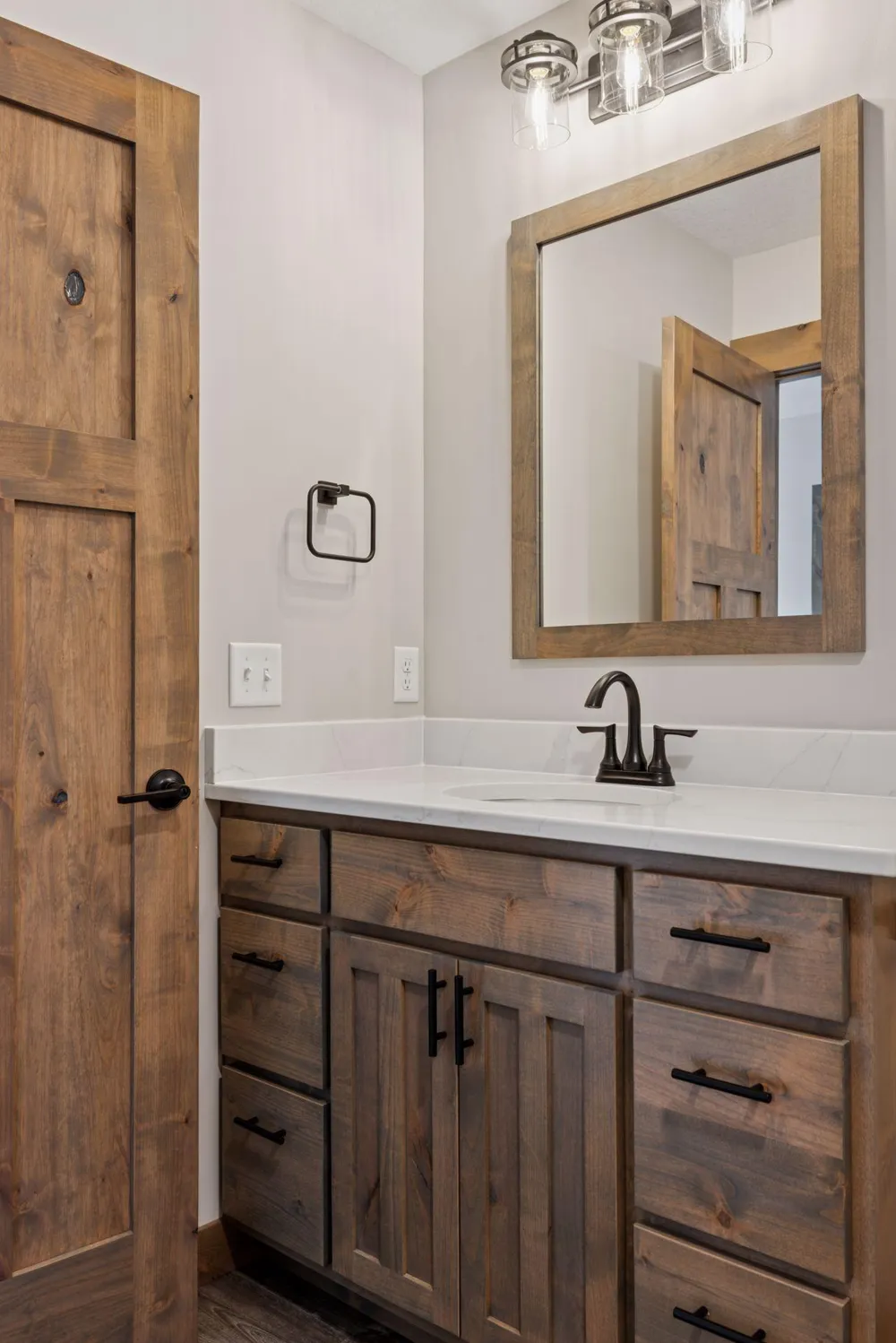 521 Summit Circle Baldwin, WI 54002