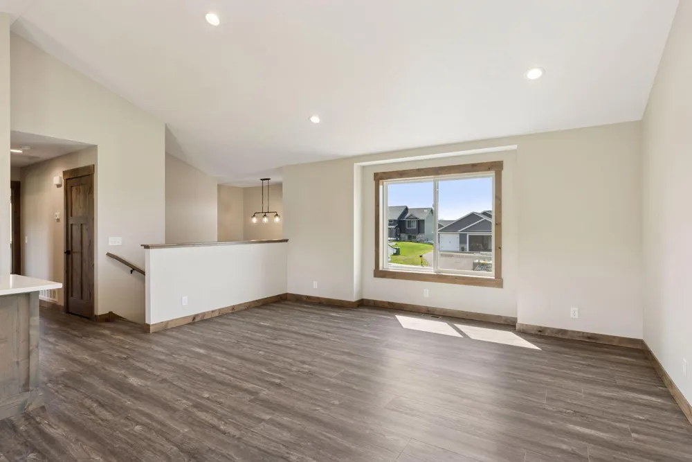 521 Summit Circle Baldwin, WI 54002