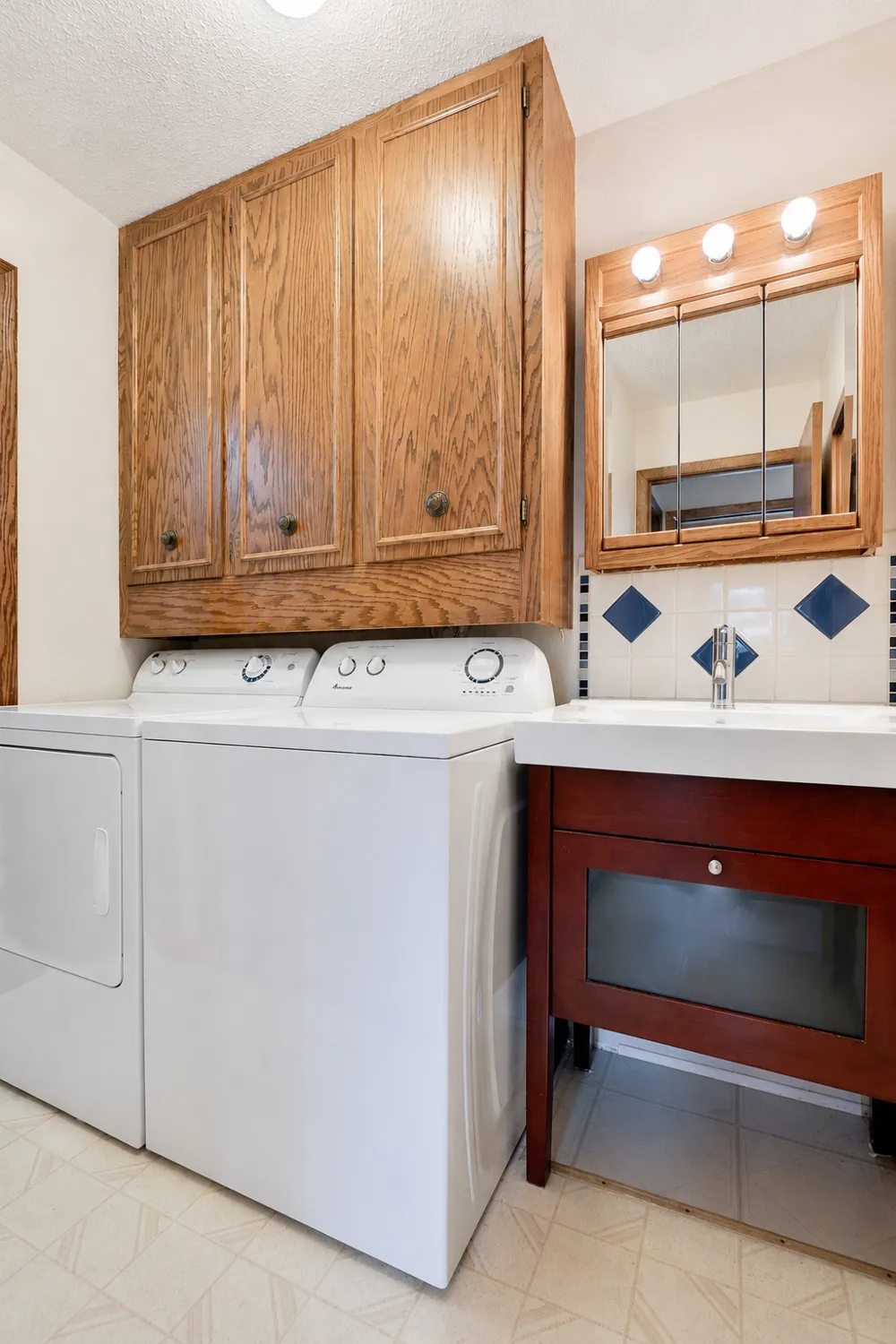 1516 19 1/2 STREET S #6 Moorhead, MN 56560