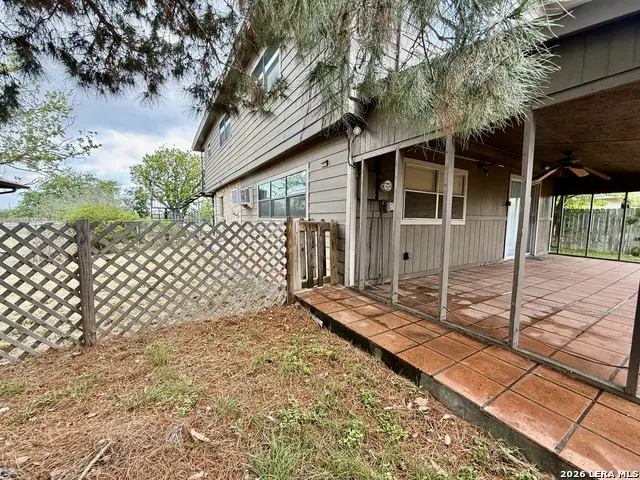 75 Wainwright Brackettville, TX 78832
