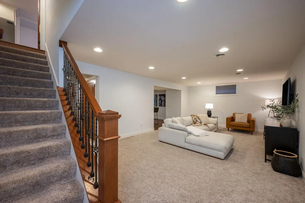 3819 Cedar Creek Court Fairmont, MN 56031