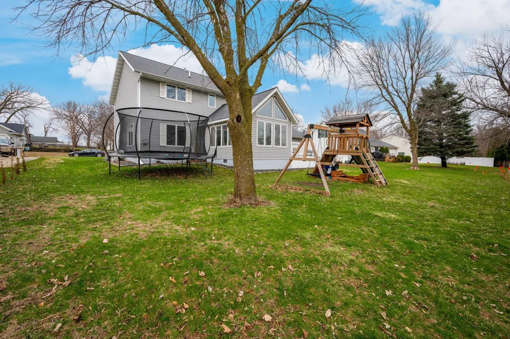 3819 Cedar Creek Court Fairmont, MN 56031