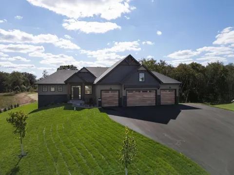 L7 B1 238th Avenue NW