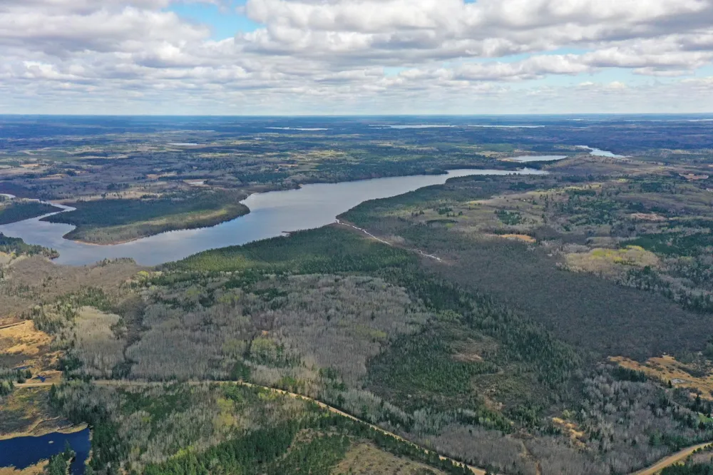 4268 Crane Lake Road Orr, MN 55771