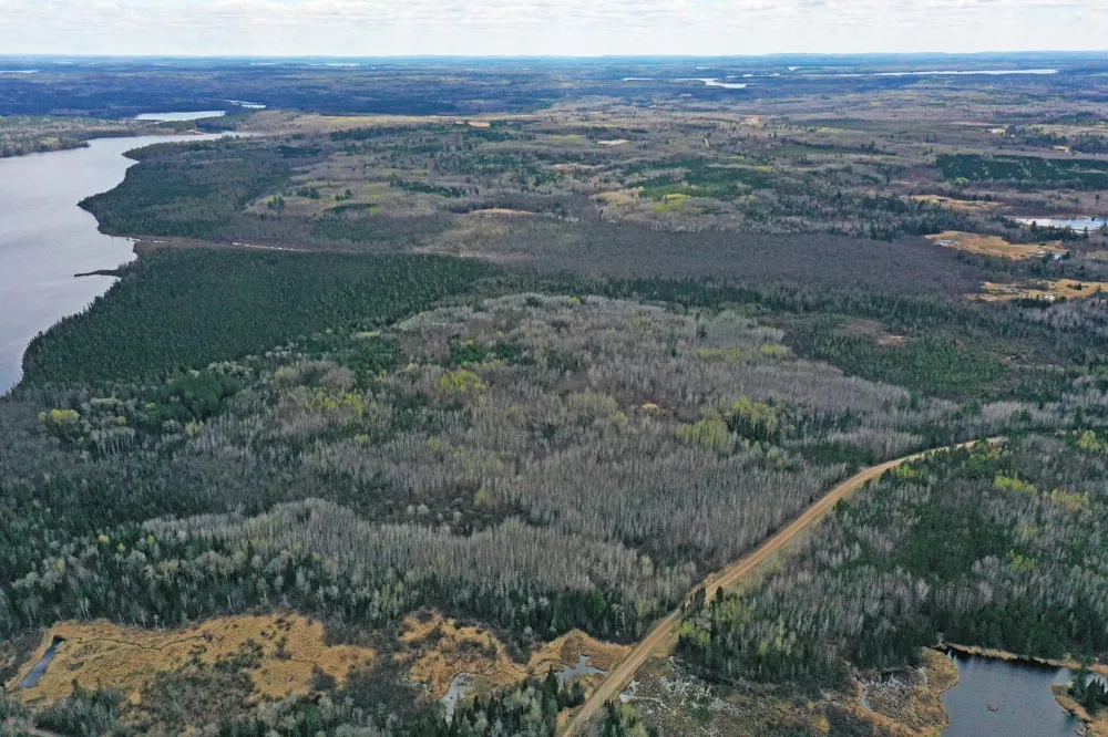 4268 Crane Lake Road Orr, MN 55771