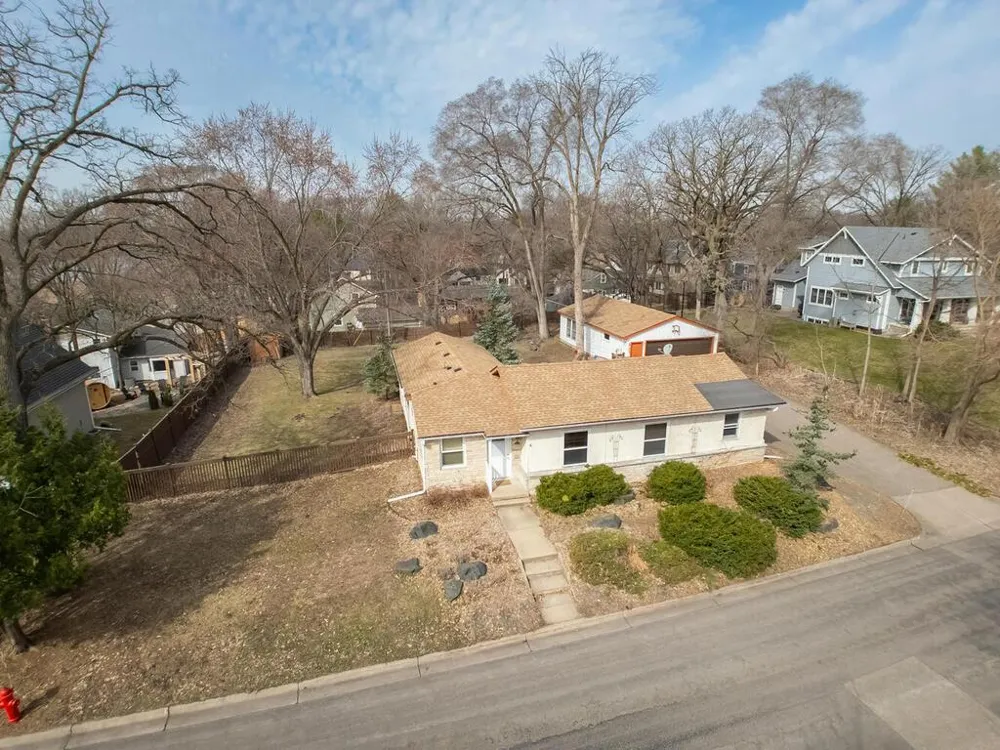 4152 Brunswick Avenue S Saint Louis Park, MN 55416