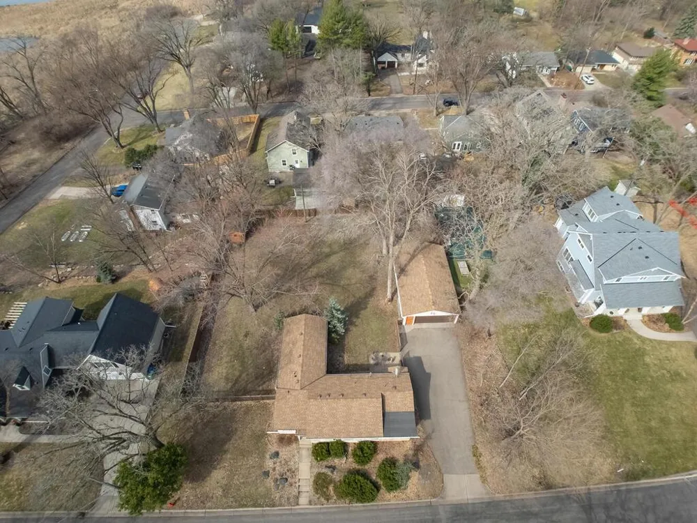 4152 Brunswick Avenue S Saint Louis Park, MN 55416