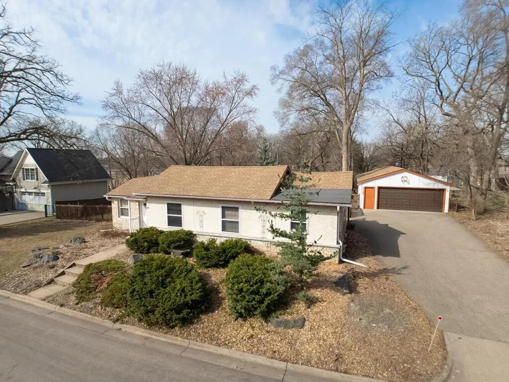 4152 Brunswick Avenue S Saint Louis Park, MN 55416