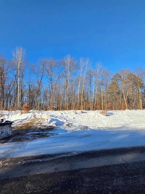 TBDxx Lake Ave