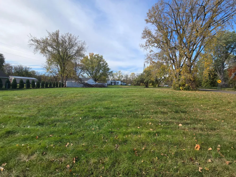 7177 River Road Inver Grove Heights, MN 55076