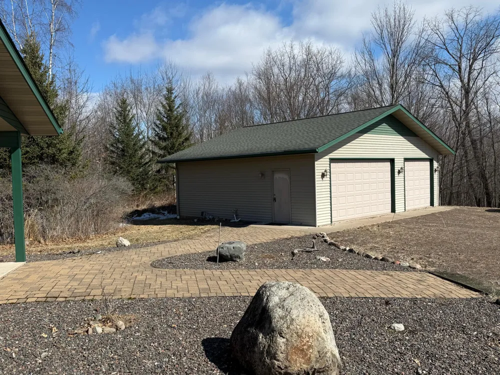 41273 Swede Alley Hinckley, MN 55037