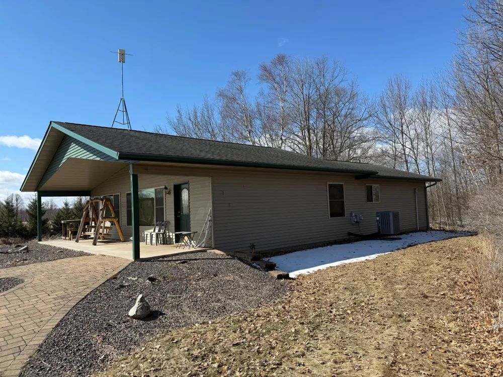 41273 Swede Alley Hinckley, MN 55037