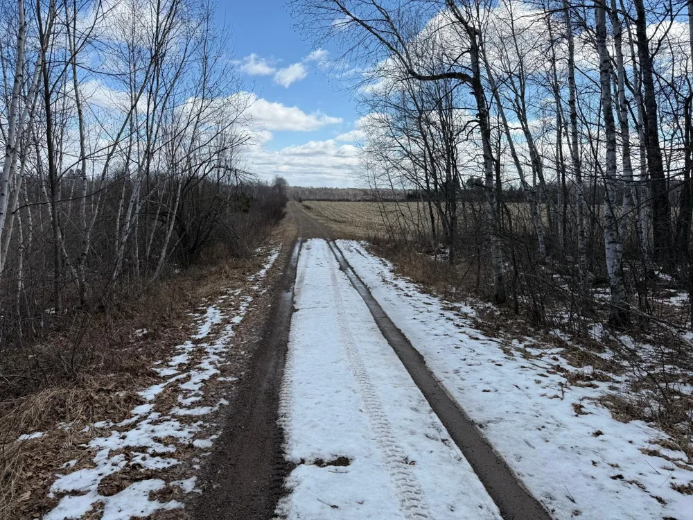 41273 Swede Alley Hinckley, MN 55037