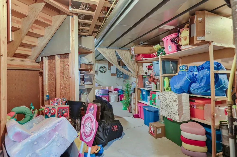 1929 Woodcrest Drive NE Owatonna, MN 55060