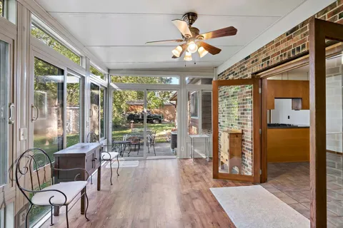 2130 198th Street W