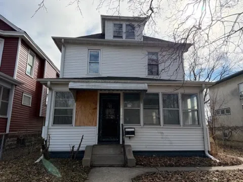 1322 Fremont Avenue
