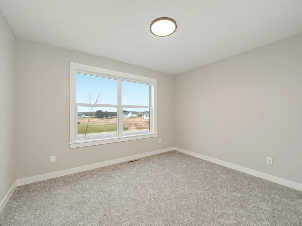 20666 Tamarack Street NW Oak Grove, MN 55011