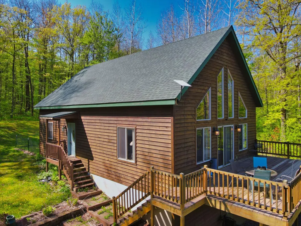 8920 Larson Court Hayward, WI 54843